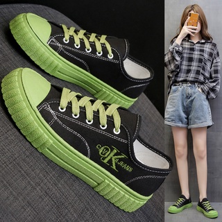 Nuevo diseño bordado de lona de las mujeres de la moda estudiante de fondo verde Casual estudiante zapatillas de deporte (1)