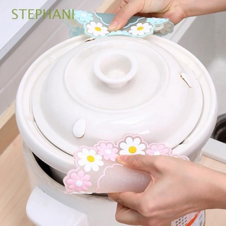 STEPHANI Universal Cup Mat Kitchen Insulation Pad Coaster Bowl Pad Silicone Durable Coffee Cup Table Mat Anti-skid Placemat/Multicolor