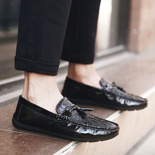 Estilo británico Bussiness hombres mocasines de moda borla guisantes zapatos Casual transpirable perezoso zapatos