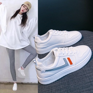 Nuevo diseño blanco de las mujeres de suela gruesa de la moda cómodo estudiante de la junta transpirable Casual zapatos zapatillas