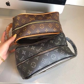 Necsserie bolso de las mujeres Lv Luis Vuitton bolsa de cosméticos portátil de gran capacidad impermeable bolsa de almacenamiento de cosméticos masculino y femenino portátil bolsa de inodoro Fitness bolsa de baño bolsa de viaje de negocios (1)