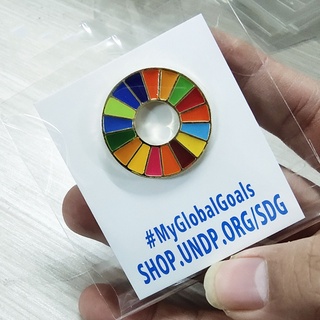 du the sustainable development goals broche de las naciones unidas ods arco iris pin insignia
