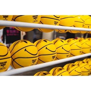 Linda serie Chinatown sonrisa baloncesto PU material 7 tamaño cumpleaños (6)