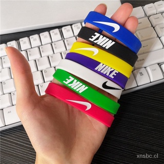 ❤2 piezas Nike Nike Sports silicona pulsera de Color sólido convexa baloncesto entrenamiento marea marca pareja estudiante pulsera estrella mismo párrafo cD9G