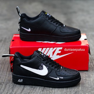 Genuine Brand New 2022 Sports Casual Shoes Sneakers Black Fashion Casual