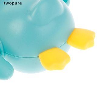 [twopure] Summer Clockwork Swimming Play Water Cute Little Duck Bathing Toys For Kid [twopure]